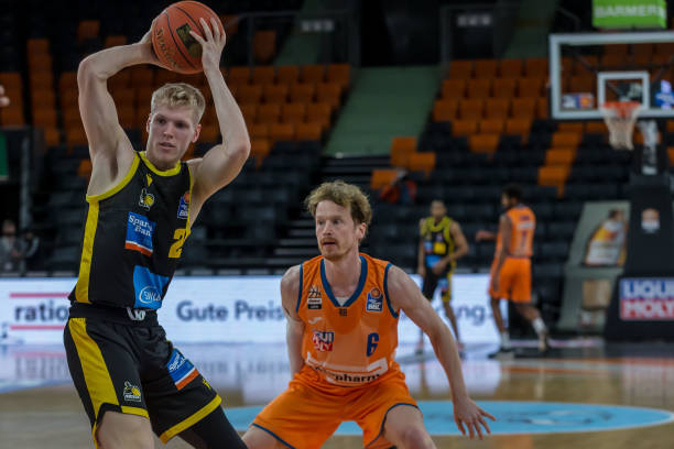 卜拉欣和阿 卜拉欣和阿