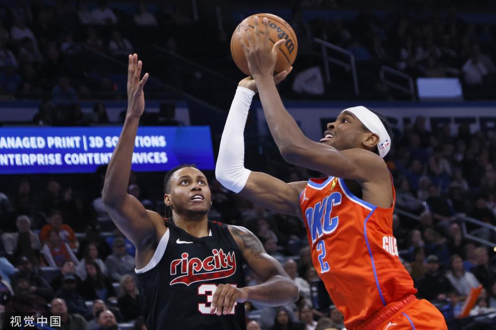 的表现一直 的表现一直